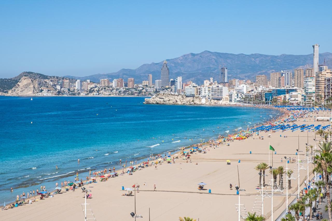 Anna 4-c Levante